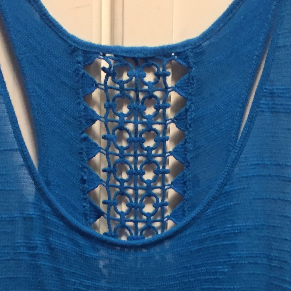 Active top - Picture 3 of 4